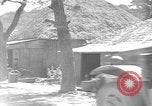 Image civils d'Okinawa Taira Okinawa îles Ryukyu, 1945, de la seconde 13 séquences d'archives historiques vidéo 65675051478
