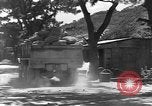 Image civils d'Okinawa Taira Okinawa îles Ryukyu, 1945, de la seconde 18 séquences d'archives historiques vidéo 65675051478