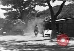 Image civils d'Okinawa Taira Okinawa îles Ryukyu, 1945, de la seconde 23 séquences d'archives historiques vidéo 65675051478