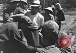 Image civils d'Okinawa Okinawa îles Ryukyu, 1945, de la seconde 15 séquences d'archives historiques vidéo 65675051479