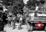 Standbild Okinawa Menschen Okinawa Ryukyu Inseln, 1945, aus Sekunde 12 historischem Filmmaterial Videoclip 65675051489