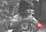 Standbild Okinawa Menschen Okinawa Ryukyu Inseln, 1945, aus Sekunde 51 historischem Filmmaterial Videoclip 65675051489
