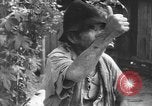 Standbild Okinawa Menschen Okinawa Ryukyu Inseln, 1945, aus Sekunde 56 historischem Filmmaterial Videoclip 65675051489