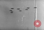 Standbild B-10 Flugzeuge California United States USA, 1936, aus Sekunde 57 historischem Filmmaterial Videoclip 65675051515