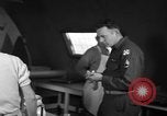 Standbild Vorbereitung der Teig Muttern Uijongbu Südkorea, 1954, aus Sekunde 16 historischem Filmmaterial Videoclip 65675051544