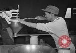 Standbild Vorbereitung der Teig Muttern Uijongbu Südkorea, 1954, aus Sekunde 51 historischem Filmmaterial Videoclip 65675051544