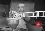 Immagine di Preparazione di pasta dadi Uijongbu Corea del Sud, 1954, secondo 4 filmato di repertorio 65675051545
