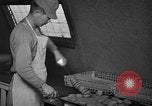 Immagine di Preparazione di pasta dadi Uijongbu Corea del Sud, 1954, secondo 18 filmato di repertorio 65675051545