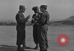 Immagine di Preparazione di pasta dadi Uijongbu Corea del Sud, 1954, secondo 44 filmato di repertorio 65675051545