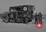 Immagine di Preparazione di pasta dadi Uijongbu Corea del Sud, 1954, secondo 53 filmato di repertorio 65675051545