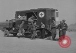 Immagine di Preparazione di pasta dadi Uijongbu Corea del Sud, 1954, secondo 59 filmato di repertorio 65675051545