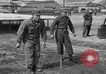 Standbild USA Soldaten Uijongbu Südkorea, 1954, aus Sekunde 17 historischem Filmmaterial Videoclip 65675051548