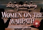Standbild amerikanischen Frauen arbeiten in Zweiten Weltkrieg United States USA, 1943, aus Sekunde 4 historischem Filmmaterial Videoclip 65675051577