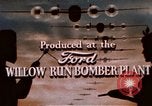Standbild amerikanischen Frauen arbeiten in Zweiten Weltkrieg United States USA, 1943, aus Sekunde 13 historischem Filmmaterial Videoclip 65675051577