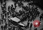 Standbild König Alexander von Jugoslawien Marseille Frankreich, 1934, aus Sekunde 6 historischem Filmmaterial Videoclip 65675051578