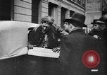 Immagine di Lo scandalo Stavisky Parigi Francia, 1934, secondo 29 filmato di repertorio 65675051580