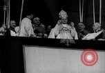 Standbild Eugenio Maria Giuseppe Giovanni Pacelli zum Papst gewählt Vatikanstadt Rom Italien, 1939, aus Sekunde 6 historischem Filmmaterial Videoclip 65675051597