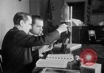 Image Whittaker Chambers documents de citrouille Washington DC USA, 1948, de la seconde 16 séquences d'archives historiques vidéo 65675051639