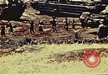 Standbild United States Marine Corps Okinawa Ryukyu Inseln, 1945, aus Sekunde 32 historischem Filmmaterial Videoclip 65675051653
