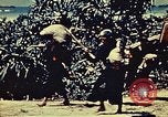 Standbild United States Marine Corps Okinawa Ryukyu Inseln, 1945, aus Sekunde 33 historischem Filmmaterial Videoclip 65675051653