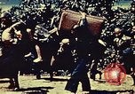 Standbild United States Marine Corps Okinawa Ryukyu Inseln, 1945, aus Sekunde 35 historischem Filmmaterial Videoclip 65675051653