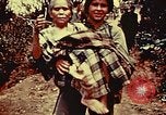 Standbild United States Marine Corps Okinawa Ryukyu Inseln, 1945, aus Sekunde 47 historischem Filmmaterial Videoclip 65675051653