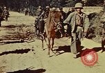 Standbild United States Marine Corps Okinawa Ryukyu Inseln, 1945, aus Sekunde 15 historischem Filmmaterial Videoclip 65675051654