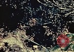 Standbild United States Marine Corps Okinawa Ryukyu Inseln, 1945, aus Sekunde 58 historischem Filmmaterial Videoclip 65675051654
