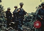 Standbild United States Marine Corps Okinawa Ryukyu Inseln, 1945, aus Sekunde 41 historischem Filmmaterial Videoclip 65675051655