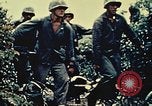 Standbild United States Marine Corps Okinawa Ryukyu Inseln, 1945, aus Sekunde 44 historischem Filmmaterial Videoclip 65675051655