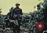 Standbild United States Marine Corps Okinawa Ryukyu Inseln, 1945, aus Sekunde 52 historischem Filmmaterial Videoclip 65675051655