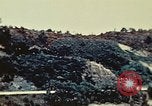 Standbild United States Marine Corps Okinawa Ryukyu Inseln, 1945, aus Sekunde 8 historischem Filmmaterial Videoclip 65675051656