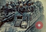 Standbild United States Marine Corps Okinawa Ryukyu Inseln, 1945, aus Sekunde 32 historischem Filmmaterial Videoclip 65675051656