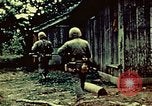 Standbild United States Marine Corps Okinawa Ryukyu Inseln, 1945, aus Sekunde 21 historischem Filmmaterial Videoclip 65675051657
