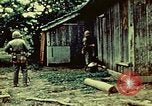 Standbild United States Marine Corps Okinawa Ryukyu Inseln, 1945, aus Sekunde 28 historischem Filmmaterial Videoclip 65675051657