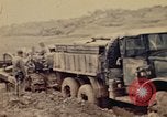 Standbild United States Marine Corps Okinawa Ryukyu Inseln, 1945, aus Sekunde 17 historischem Filmmaterial Videoclip 65675051660