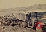 Standbild United States Marine Corps Okinawa Ryukyu Inseln, 1945, aus Sekunde 21 historischem Filmmaterial Videoclip 65675051660
