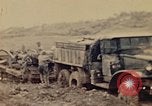 Standbild United States Marine Corps Okinawa Ryukyu Inseln, 1945, aus Sekunde 22 historischem Filmmaterial Videoclip 65675051660