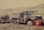 Standbild United States Marine Corps Okinawa Ryukyu Inseln, 1945, aus Sekunde 27 historischem Filmmaterial Videoclip 65675051660