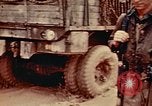 Standbild United States Marine Corps Okinawa Ryukyu Inseln, 1945, aus Sekunde 32 historischem Filmmaterial Videoclip 65675051660