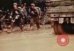 Standbild United States Marine Corps Okinawa Ryukyu Inseln, 1945, aus Sekunde 34 historischem Filmmaterial Videoclip 65675051660