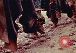 Standbild United States Marine Corps Okinawa Ryukyu Inseln, 1945, aus Sekunde 58 historischem Filmmaterial Videoclip 65675051660