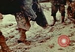 Standbild United States Marine Corps Okinawa Ryukyu Inseln, 1945, aus Sekunde 61 historischem Filmmaterial Videoclip 65675051660