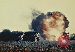 Standbild United States Marine Corps Okinawa Ryukyu Inseln, 1945, aus Sekunde 26 historischem Filmmaterial Videoclip 65675051661