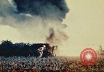 Standbild United States Marine Corps Okinawa Ryukyu Inseln, 1945, aus Sekunde 31 historischem Filmmaterial Videoclip 65675051661