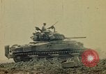 Standbild United States Marine Corps Okinawa Ryukyu Inseln, 1945, aus Sekunde 5 historischem Filmmaterial Videoclip 65675051662