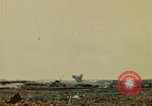 Standbild United States Marine Corps Okinawa Ryukyu Inseln, 1945, aus Sekunde 11 historischem Filmmaterial Videoclip 65675051662