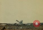 Standbild United States Marine Corps Okinawa Ryukyu Inseln, 1945, aus Sekunde 15 historischem Filmmaterial Videoclip 65675051662