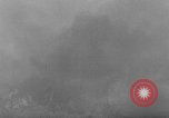 Standbild USA Soldaten Okinawa Ryukyu Inseln, 1945, aus Sekunde 57 historischem Filmmaterial Videoclip 65675051664