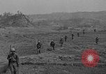 Standbild Schlacht von Okinawa Okinawa Ryukyu Inseln, 1945, aus Sekunde 11 historischem Filmmaterial Videoclip 65675051665